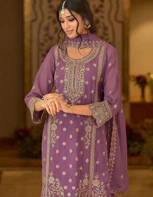 women ethnic motifs embroidered regular thread work kurta with trousers & with dupatta 5