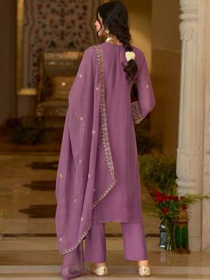 women ethnic motifs embroidered regular thread work kurta with trousers & with dupatta 7