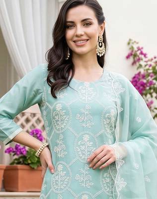women ethnic motifs embroidered regular thread work kurta with trousers & with dupatta 2