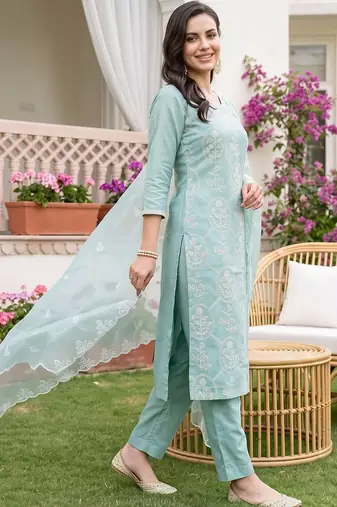 women ethnic motifs embroidered regular thread work kurta with trousers & with dupatta