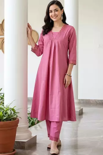women pleated thread work kurta with trousers