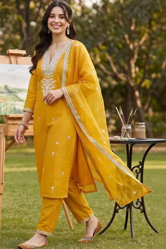 women ethnic motifs embroidered regular thread work kurta with trousers & with dupatta