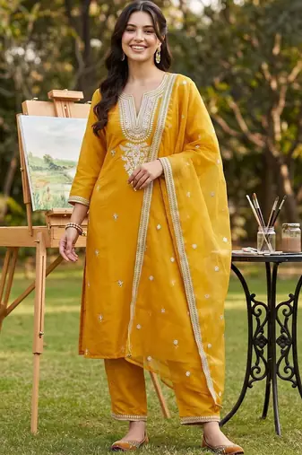 women ethnic motifs embroidered regular thread work kurta with trousers & with dupatta