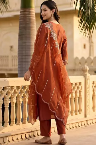 women ethnic motifs embroidered regular thread work liva kurta with trousers & with dupatta
