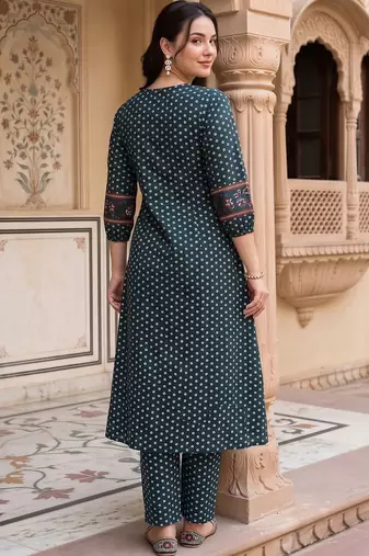 women ethnic motifs printed regular cotton kurta with trousers