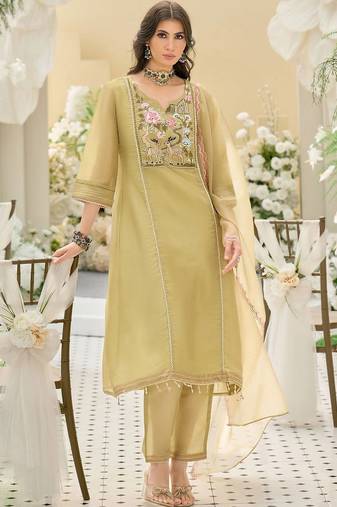 women ethnic motifs embroidered regular thread work kurta with trousers & with dupatta