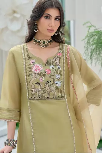 women ethnic motifs embroidered regular thread work kurta with trousers & with dupatta