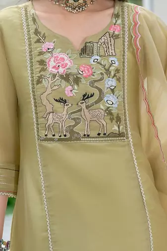 women ethnic motifs embroidered regular thread work kurta with trousers & with dupatta
