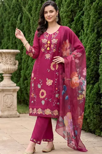 women floral embroidered regular thread work kurta with trousers & with dupatta