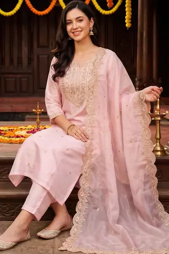 women ethnic motifs embroidered regular thread work kurta with trousers & with dupatta
