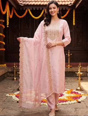 women ethnic motifs embroidered regular thread work kurta with trousers & with dupatta 6