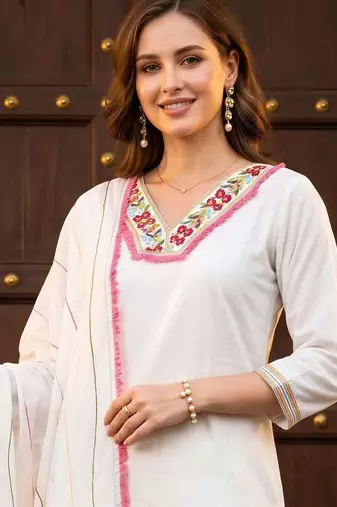women ethnic motifs embroidered regular thread work kurta with trousers & with dupatta