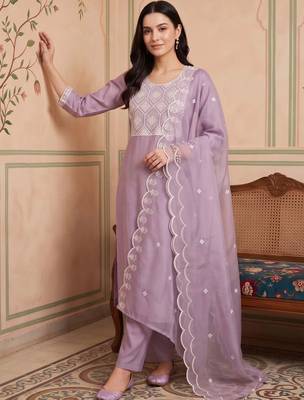 women regular thread work kurta with trousers & with dupatta 1