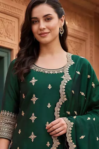 women ethnic motifs embroidered regular thread work kurta with trousers & with dupatta