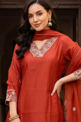 women ethnic motifs embroidered regular thread work kurta with trousers & with dupatta