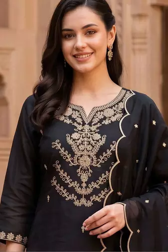women ethnic motifs embroidered regular thread work kurta with trousers & with dupatta
