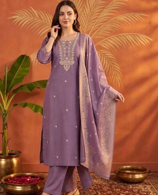 women ethnic motifs embroidered regular thread work kurta with palazzos & with dupatta 1