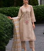 women ethnic motifs embroidered regular thread work kurta with trousers & with dupatta