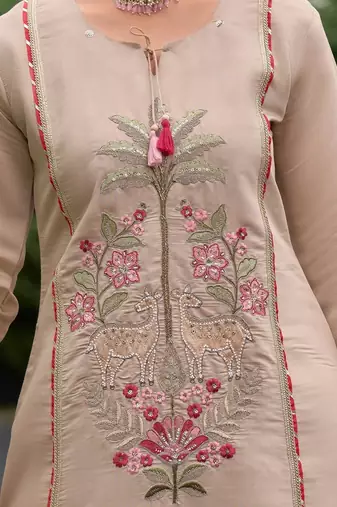 women ethnic motifs embroidered regular thread work kurta with trousers & with dupatta