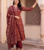 women ethnic motifs printed regular cotton kurta with trousers & with dupatta