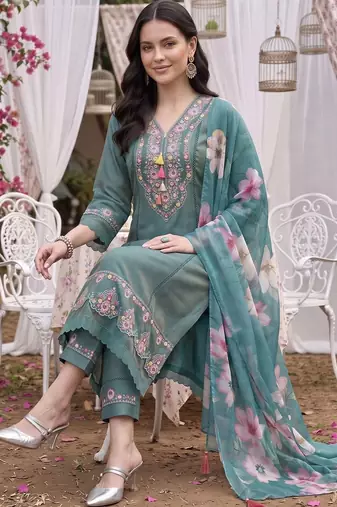 women floral embroidered regular thread work kurta with trousers & with dupatta
