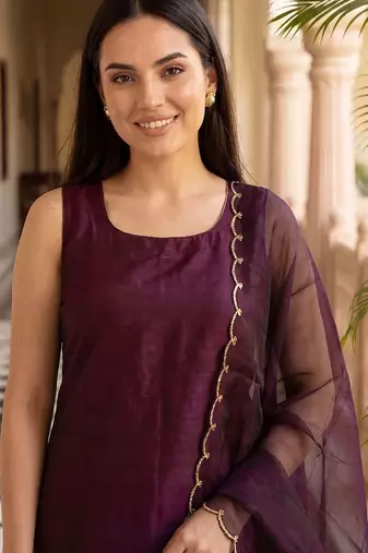 women regular kurta with sharara & with dupatta