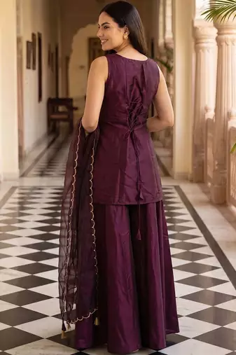 women regular kurta with sharara & with dupatta