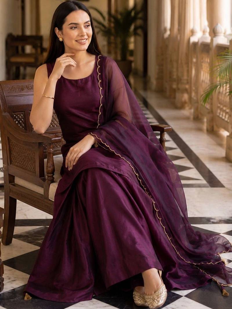 women regular kurta with sharara & with dupatta