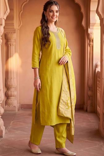 women ethnic motifs embroidered regular thread work kurta with trousers & with dupatta