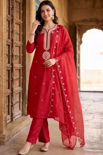 women ethnic motifs embroidered regular liva kurta with trousers & with dupatta