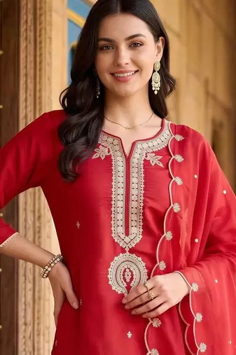 women ethnic motifs embroidered regular liva kurta with trousers & with dupatta