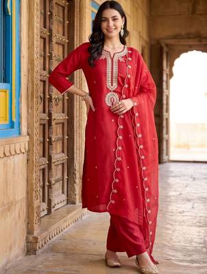 women ethnic motifs embroidered regular liva kurta with trousers & with dupatta 6