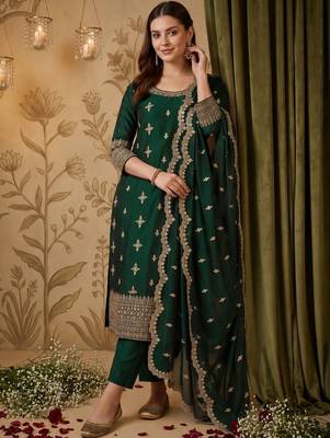 women ethnic motifs embroidered regular thread work kurta with trousers & with dupatta 1