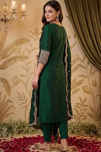 women ethnic motifs embroidered regular thread work kurta with trousers & with dupatta