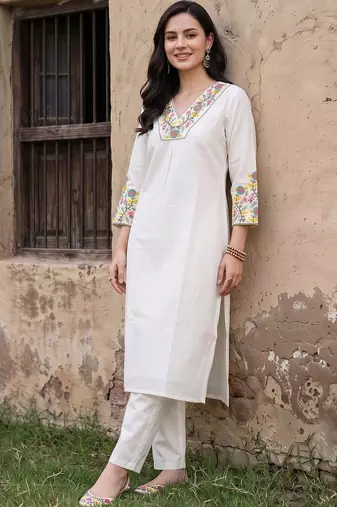 women floral embroidered regular thread work kurta with trousers