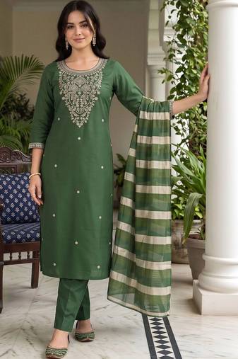 women ethnic motifs embroidered regular thread work kurta with trousers & with dupatta