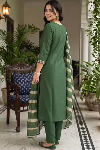 women ethnic motifs embroidered regular thread work kurta with trousers & with dupatta
