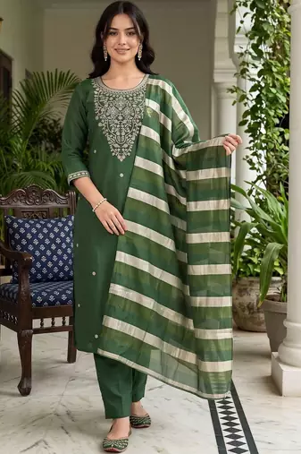 women ethnic motifs embroidered regular thread work kurta with trousers & with dupatta