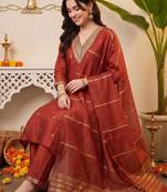 women ethnic motifs embroidered regular kurta with trousers & with dupatta