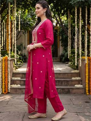 women ethnic motifs embroidered regular thread work liva kurta with trousers & with dupatta 3