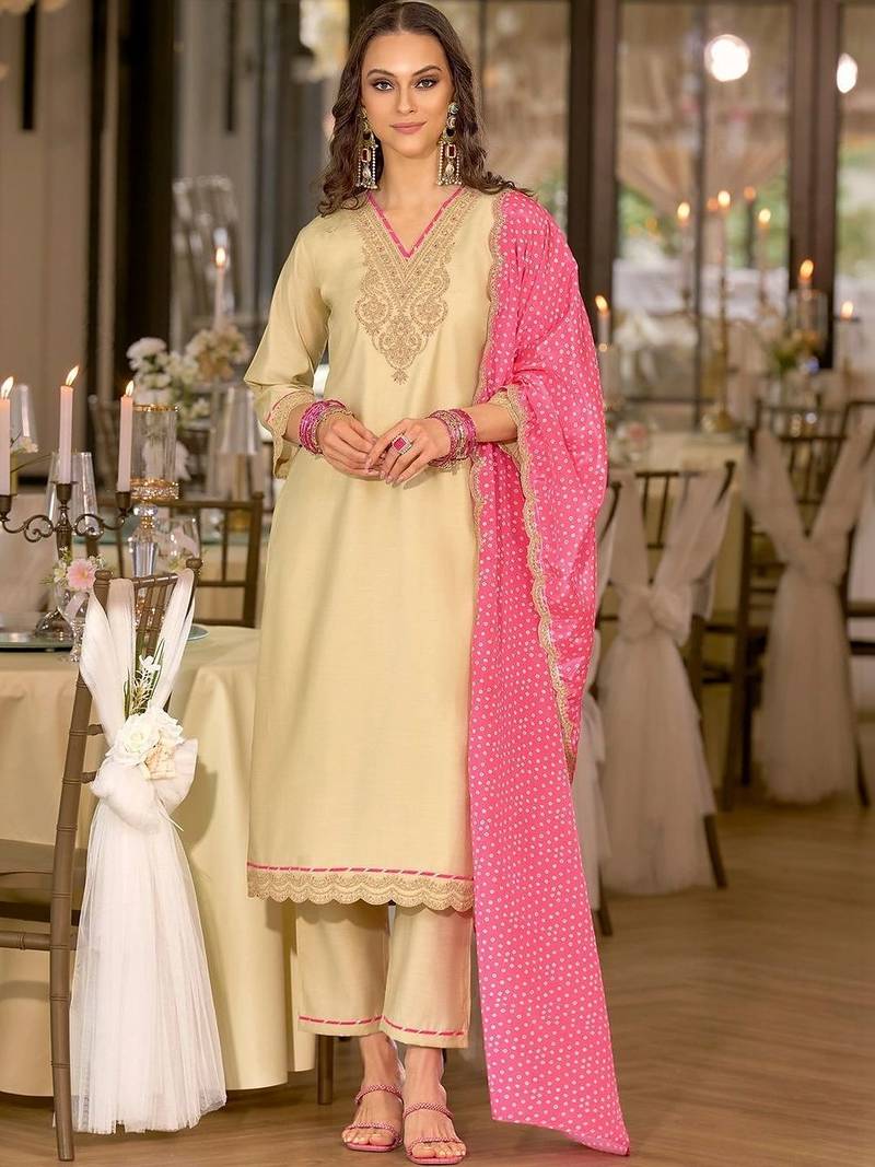 women ethnic motifs embroidered regular thread work kurta with trousers & with dupatta