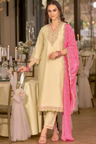 women ethnic motifs embroidered regular thread work kurta with trousers & with dupatta