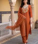 women ethnic motifs embroidered regular thread work kurta with trousers & with dupatta