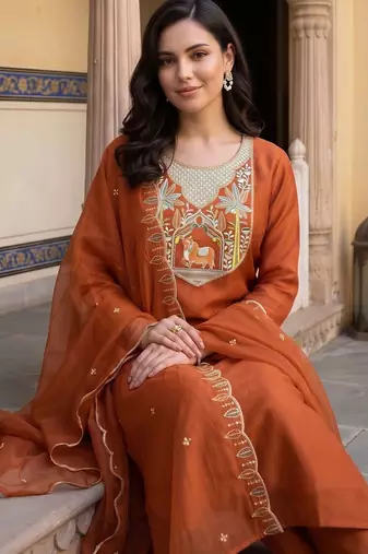 women ethnic motifs embroidered regular thread work kurta with trousers & with dupatta