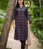 women printed regular cotton kurta with trousers