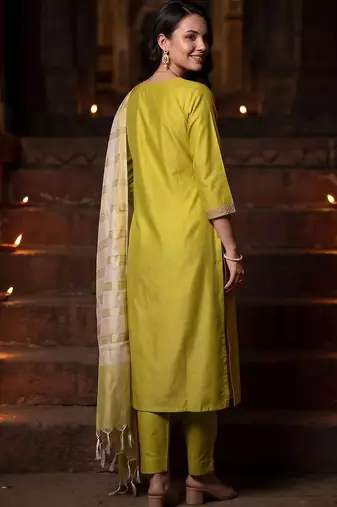 women ethnic motifs embroidered regular thread work liva kurta with trousers & with dupatta