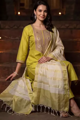 women ethnic motifs embroidered regular thread work liva kurta with trousers & with dupatta