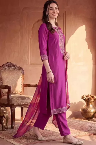 women ethnic motifs regular sequinned kurta with trousers & with dupatta