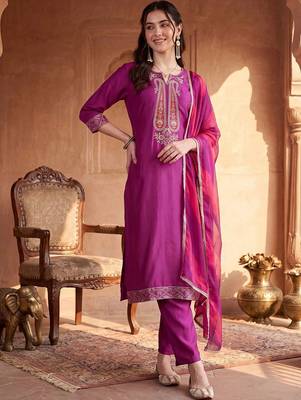 women ethnic motifs regular sequinned kurta with trousers & with dupatta 4
