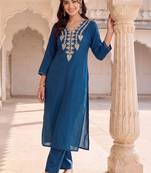 women ethnic motifs embroidered regular thread work kurta with trousers